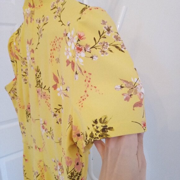 Liz Claiborne Yellow Floral Pencil Dress - Picture 10 of 10